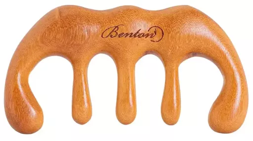 Brosse de massage pour le cuir chevelu